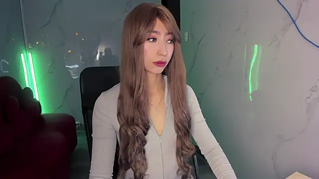 LilithCooperr  online show from May 20, 3:34 am