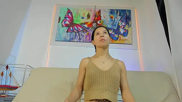 Snapshot of Katta150411 chatting on March 25, 4:07 am Katta150411 online show from March 25, 4:07 am