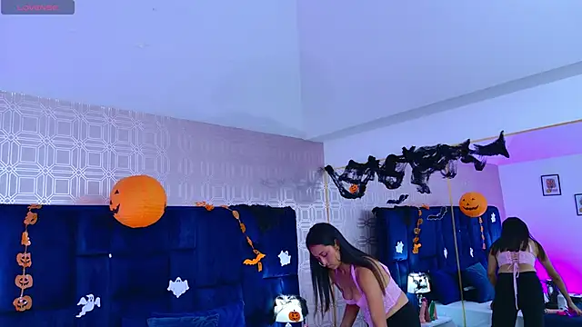 AnyLeonhard online show from October 20, 7:47 pm