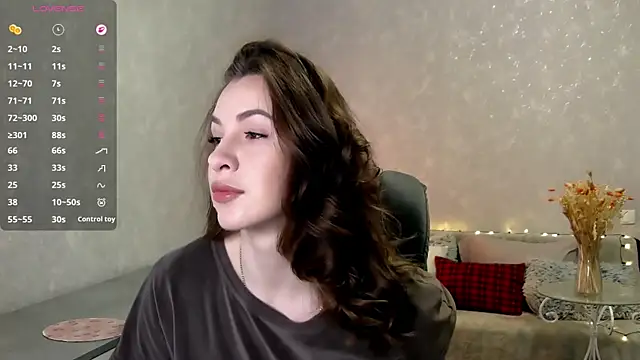 Naughty  Megan online show from May 12, 4:53 am