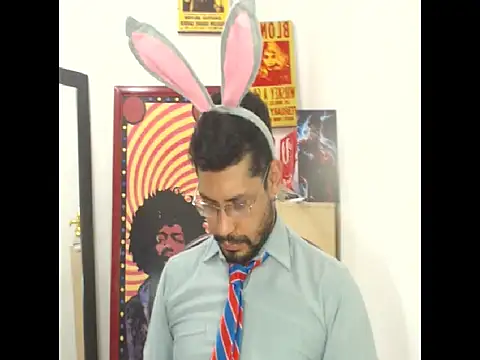 MikeRiverx online show from April 2, 10:29 pm