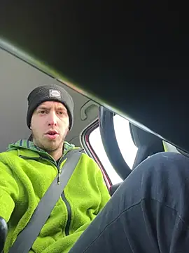 Snapshot of Drummer112 chatting on January 16, 2:32 pm Drummer112 online show from January 16, 2:32 pm