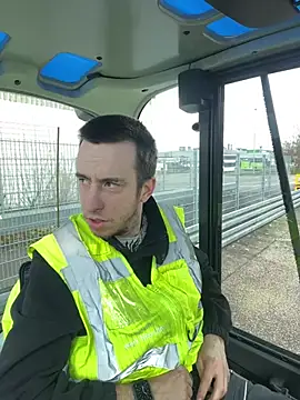 Snapshot of Drummer112 chatting on March 27, 9:32 am Drummer112 online show from March 27, 9:32 am