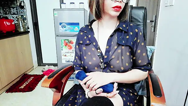 Miu-Le online show from December 3, 9:46 pm