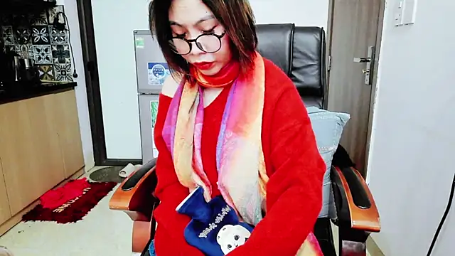 Miu-Le online show from December 15, 7:18 pm