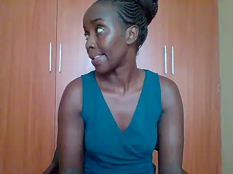 Snapshot of sexy_darleen23 chatting on April 6, 7:53 am sexy darleen23 online show from April 6, 7:53 am