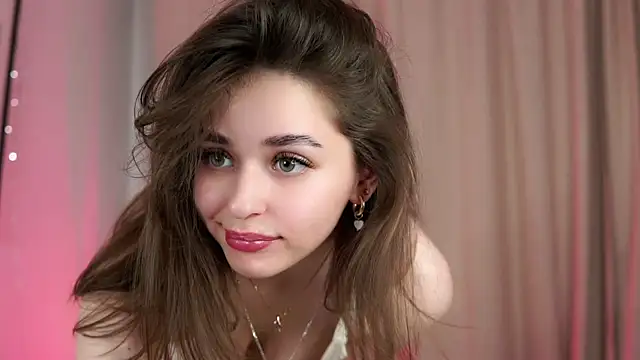 Snapshot of EstherMitchel chatting on January 28, 7:22 am EstherMitchel online show from January 28, 7:22 am