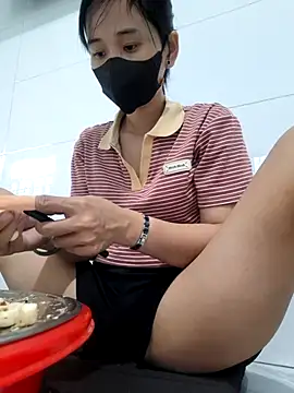 Snapshot of Xaoxang chatting on October 1, 8:42 am Xaoxang online show from October 1, 8:42 am