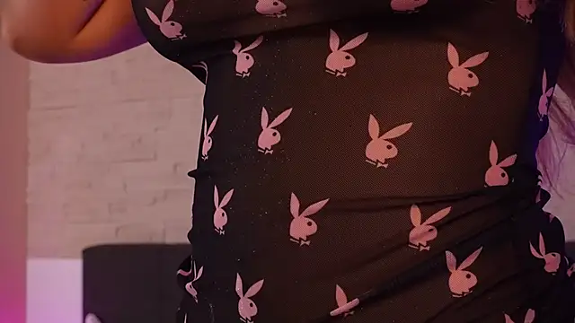 ClaraHazel online show from March 6, 5:48 am