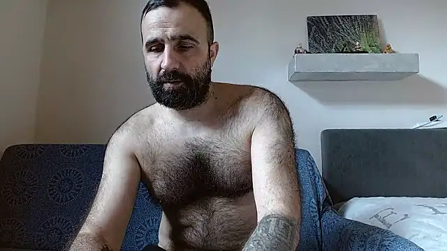 Snapshot of ivat80 chatting on January 14, 7:58 am ivat80 online show from January 14, 7:58 am