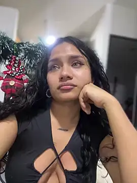 Riana Kean online show from December 4, 5:49 am