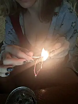 Snapshot of _Kitti_ chatting on January 5, 7:07 pm Kitti online show from January 5, 7:07 pm