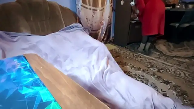  Kitti  online show from February 11, 12:32 pm