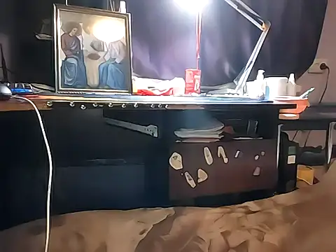  Kitti  online show from March 27, 5:01 pm