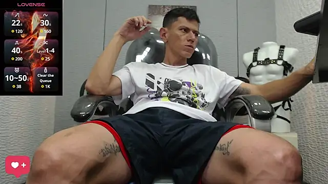 andy dwels777 online show from January 30, 8:42 pm