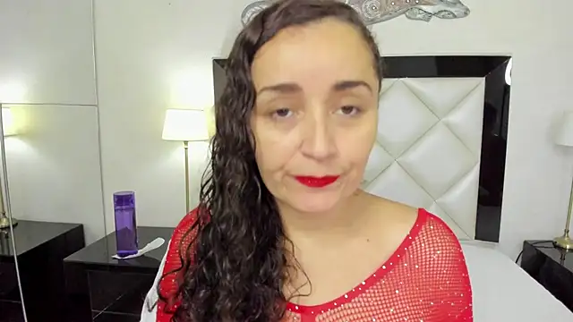  luna  sweet  online show from January 26, 3:27 am
