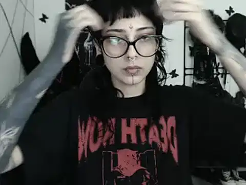 n0sferatus   online show from March 8, 3:10 am