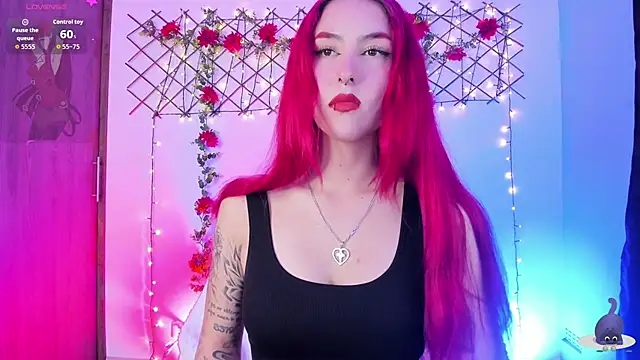 Snapshot of Megan_wolf1_ chatting on March 6, 3:14 am Megan wolf1 online show from March 6, 3:14 am