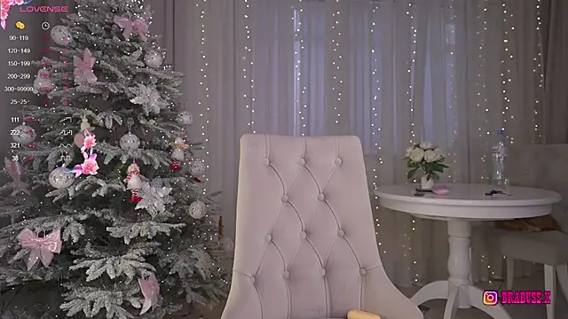 Snapshot of _Moon__Shine_ chatting on January 10, 4:47 am Moon Shine online show from January 10, 4:47 am