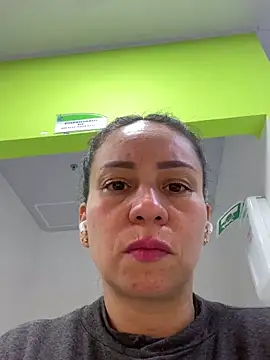 Snapshot of nurse_desi_sexlove chatting on January 24, 5:53 am nurse desi sexlove online show from January 24, 5:53 am