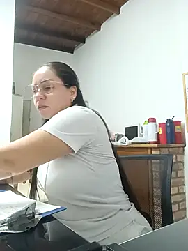 nurse desi sexlove online show from April 29, 7:01 am