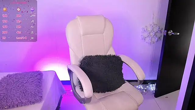 nyna 1 online show from March 18, 9:32 pm