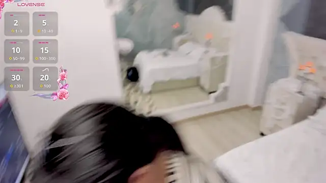 Snapshot of AmberGreyy_ chatting on October 10, 5:23 pm AmberGreyy online show from October 10, 5:23 pm