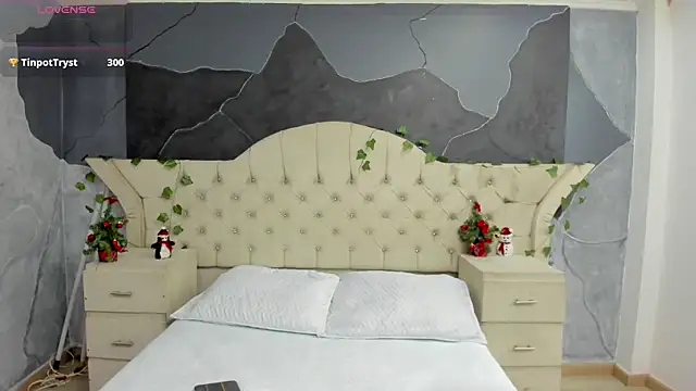 AmberGreyy  online show from December 22, 6:05 pm