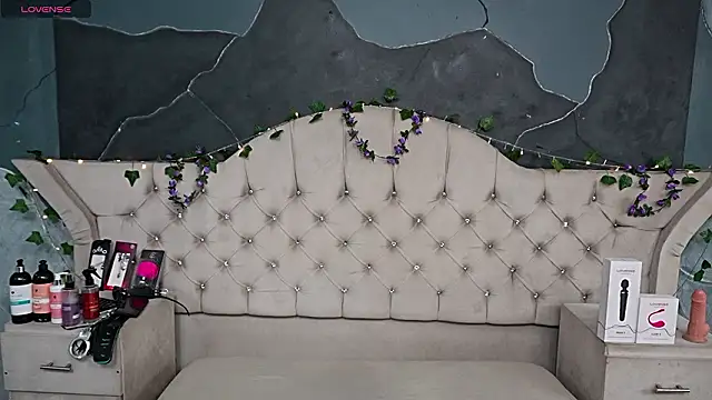 AmberGreyy  online show from March 6, 5:09 pm