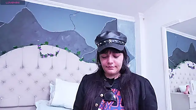 AmberGreyy  online show from May 3, 5:19 pm