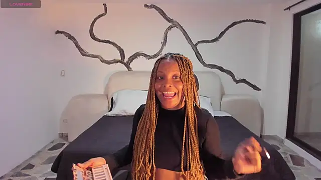 Snapshot of TifannyTaylor_ chatting on December 29, 4:38 am TifannyTaylor online show from December 29, 4:38 am