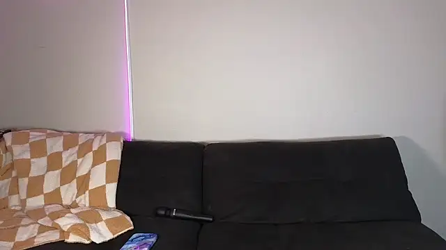 rodeobrii online show from March 14, 2:42 am