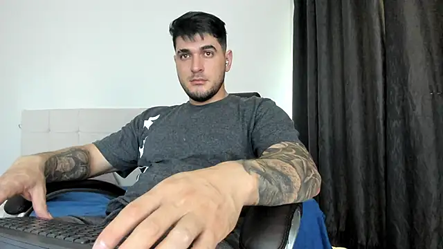 Teilor Creed online show from December 16, 6:57 pm