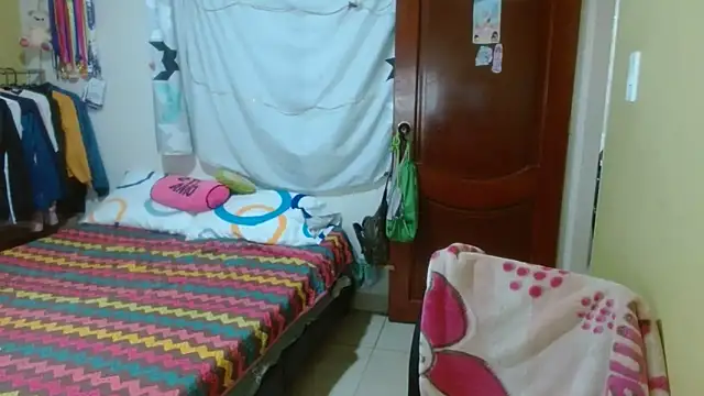 clayre and jill online show from November 4, 7:57 pm