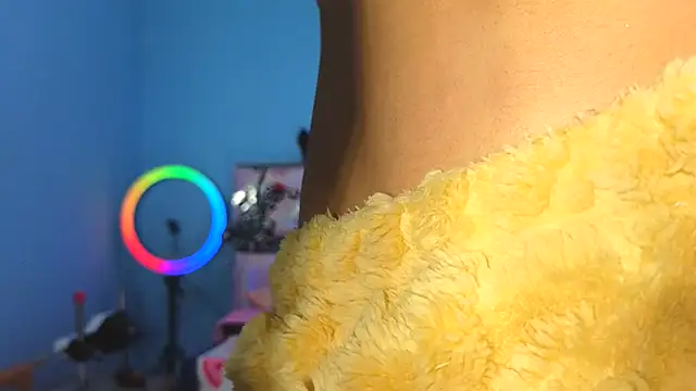 gabbiefoxthx online show from January 19, 11:21 pm