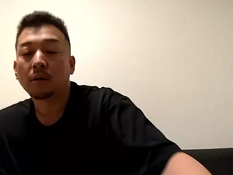 Snapshot of KOUHEY2023 chatting on April 3, 4:05 pm KOUHEY2023 online show from April 3, 4:05 pm