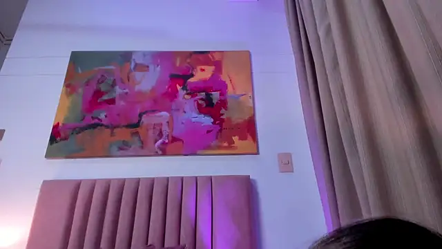 LucyJhonnsonn online show from March 7, 12:37 am