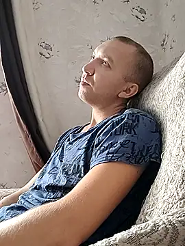 MityaXLoves online show from December 16, 6:18 am