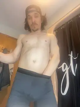 Snapshot of Lilsmokeshow017 chatting on March 5, 3:18 pm Lilsmokeshow017 online show from March 5, 3:18 pm