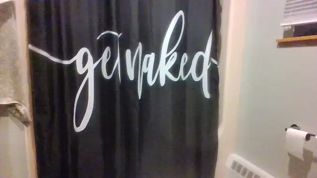 Snapshot of Lilsmokeshow017 chatting on March 18, 11:52 am Lilsmokeshow017 online show from March 18, 11:52 am