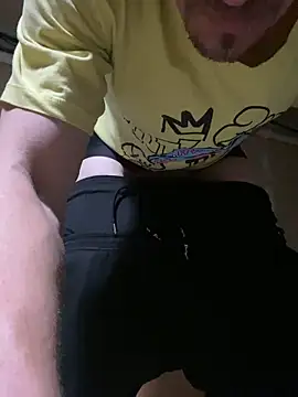 Snapshot of Lilsmokeshow017 chatting on September 24, 5:11 am Lilsmokeshow017 online show from September 24, 5:11 am