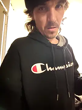 Snapshot of Lilsmokeshow017 chatting on October 28, 6:43 pm Lilsmokeshow017 online show from October 28, 6:43 pm