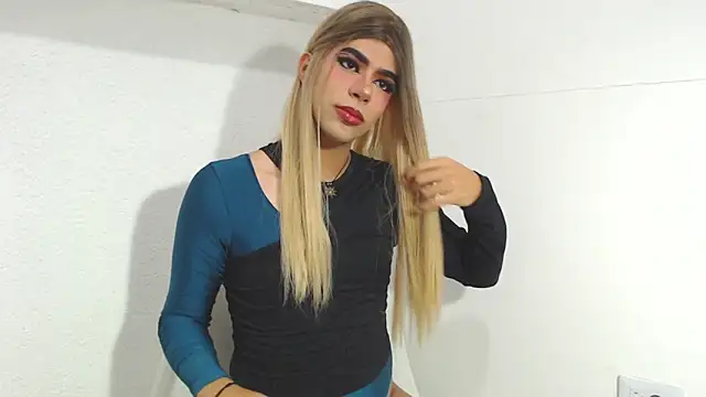 Snapshot of Tiff_Valentine chatting on November 29, 11:52 pm Tiff Valentine online show from November 29, 11:52 pm