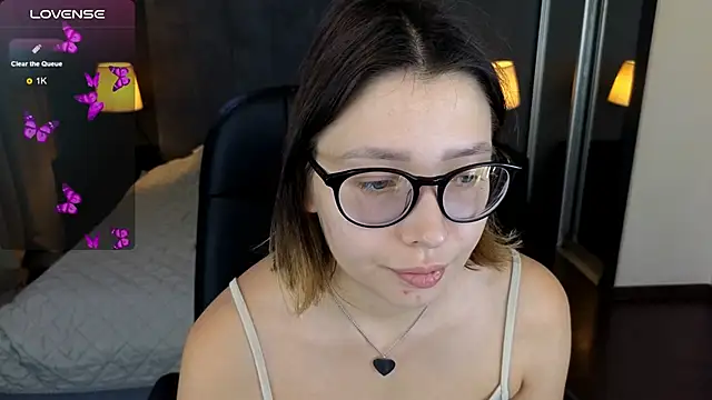 your demi online show from September 19, 5:31 am