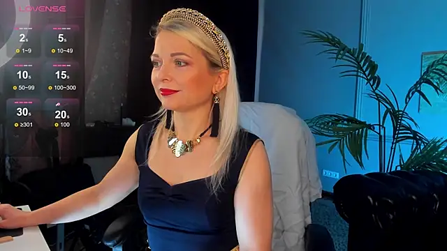 Gloria Lovely online show from February 27, 11:31 am