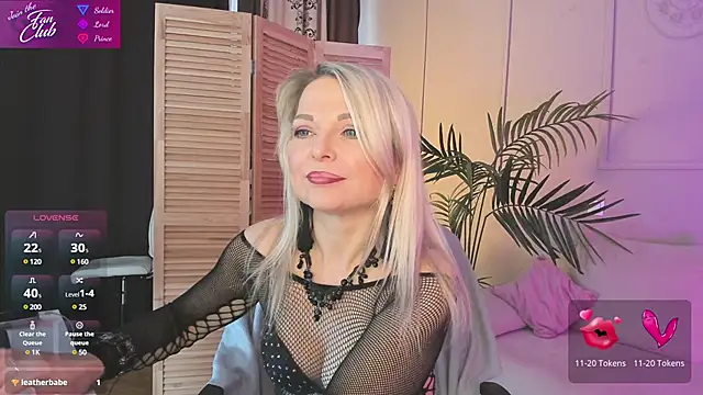 Gloria Lovely online show from March 13, 10:47 am