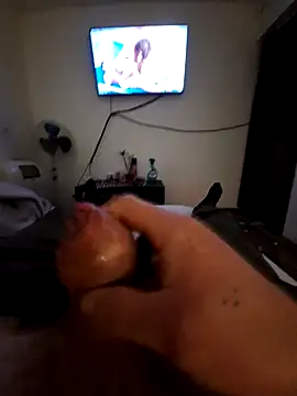 Snapshot of Csucsukahhh chatting on December 28, 11:16 pm Csucsukahhh online show from December 28, 11:16 pm