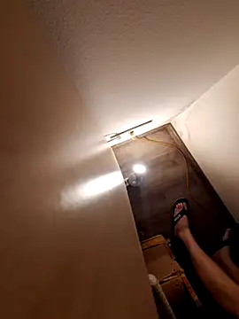 Snapshot of Csucsukahhh chatting on March 21, 11:45 pm Csucsukahhh online show from March 21, 11:45 pm