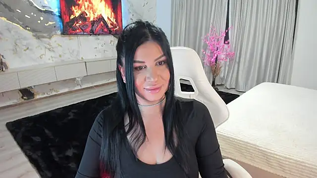 patriciakeys online show from November 13, 4:44 am