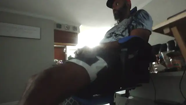 Snapshot of choco-sexo@xh chatting on September 20, 12:50 pm choco-sexoxh online show from September 20, 12:50 pm